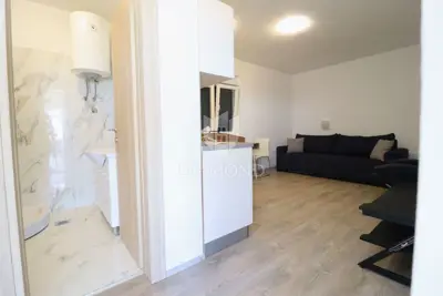 Poreč, okolica, moderna vila sa 6 apartmana - 13