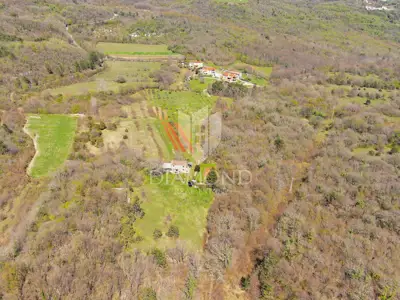House 140 m², Labin - large plot and privacy - 8