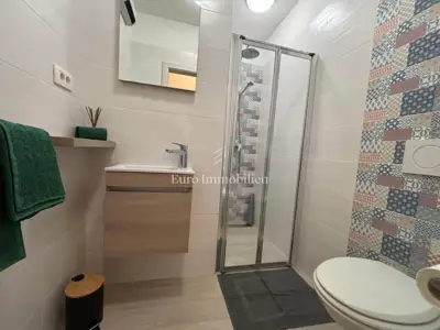 Wohnung 100 m², Opatija - Centar, Terrasse und moderne Ausstattung - 9