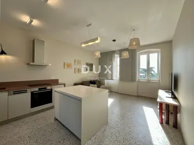 Apartment 46 m², Opatija - Centar, sea view