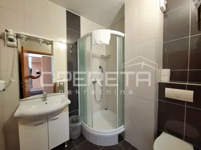 Hotel 1,500 m², Gradac - established business by the beach - 22