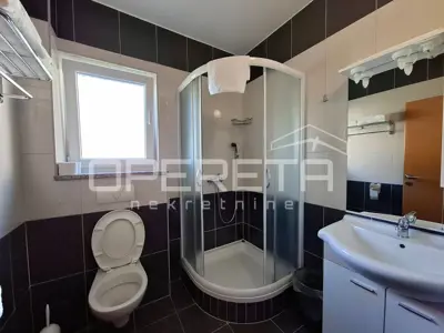 Hotel 1,500 m², Gradac - established business by the beach - 18