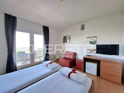 Hotel 1,500 m², Gradac - established business by the beach - 17