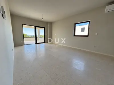 Vodice, 2-room apartment, 90,72 m², sea view, 650 m from the sea