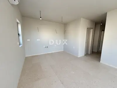 Vodice, 2-room apartment, 90,72 m², sea view, 650 m from the sea - 14