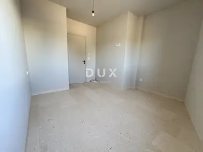 Vodice, 2-room apartment, 90,72 m², sea view, 650 m from the sea - 19