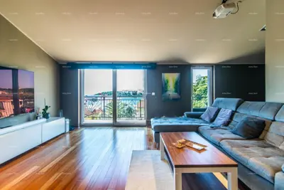 Sale - Beautiful house with apartments and restaurant, Pula! Sea view! - 2