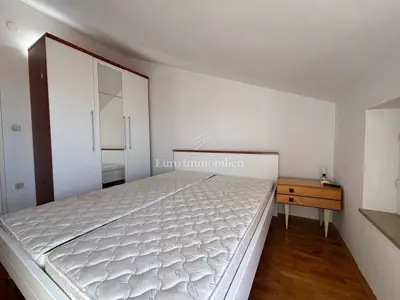 Apartment 43 m², Novalja - Blick auf ganz Novalja - 10