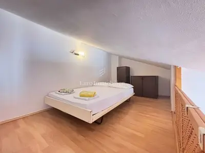Apartment 43 m², Novalja - Blick auf ganz Novalja - 11