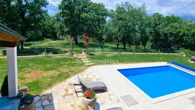 Poreč, Umgebung - Steinhaus mit Grundstück 6.000 m² - 20