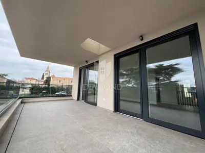 Poreč, okolica, exklusive zweigeschossige Wohnung mit Meerblick! ! - 7