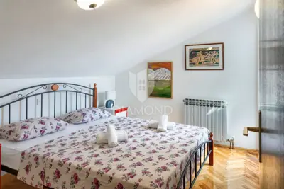 Kuća 220 m², Nova Veruda, Pula - blizu mora i marine - 12