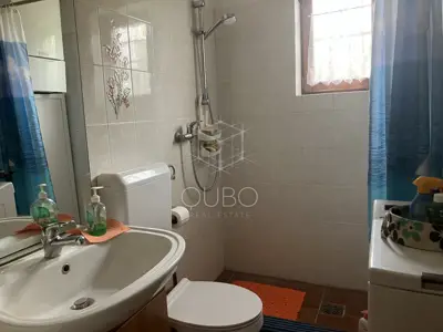 Kamena kuća 116 m², Rovinj, blizu mora i privatnost - 10