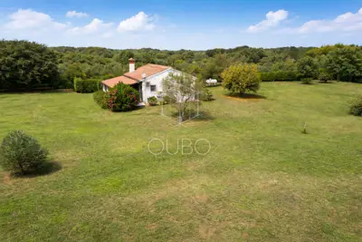 Stone house 116 m², Rovinj, near the sea and privacy