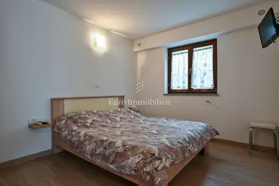 Apartment 120 m², Novigrad - 2 units and 2 terraces - 19