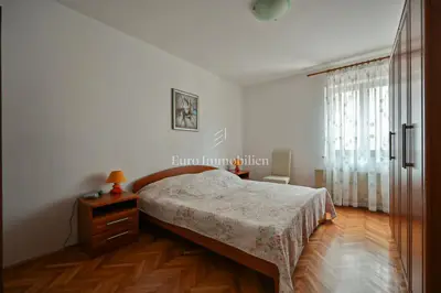 Apartment 120 m², Novigrad - 2 units and 2 terraces - 12