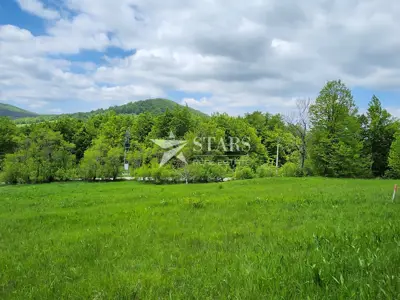 Bauland 695 m², Stari Laz - freier Blick auf die Hügel