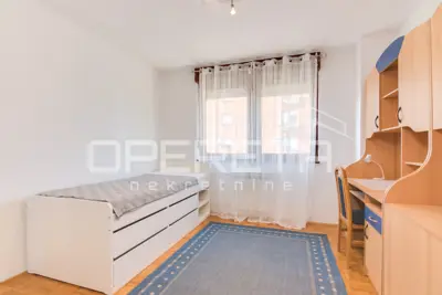 Stan, najam, srednjaci, 3-soban, garaža. - 10
