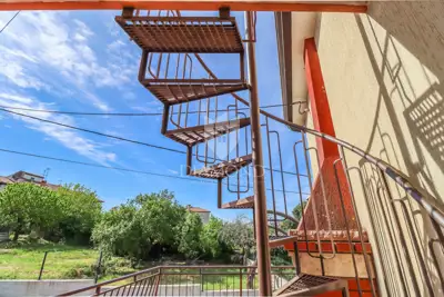 Brtonigla, samostojeća kuća s pogledom na more! - 20