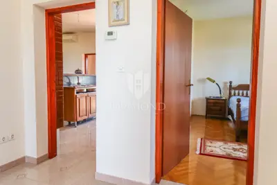 Brtonigla, samostojeća kuća s pogledom na more! - 9