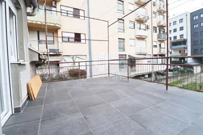 Zagreb, Trešnjevka Sjever! 3-room apartment with two garages! - 16