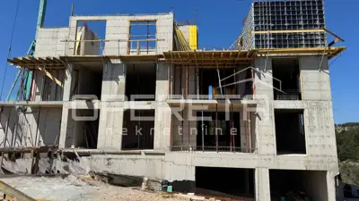 Stan s 2 spavaće sobe, novogradnja Primošten - 15