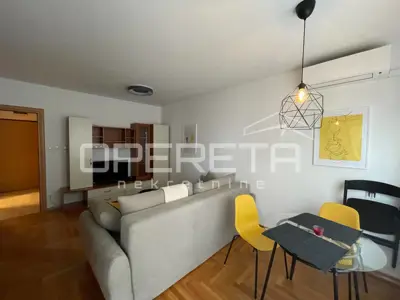 Wohnung 32 m², Sigečica, Kornatska ulica - Loggia und Aufzug