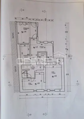 Haus 300 m², Višnjan - zur Renovierung - 24