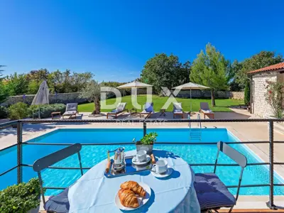Villa 220 m², Svetvinčenat - Pool und Sommerküche - 10