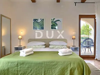 Villa 220 m², Svetvinčenat - Pool und Sommerküche - 20
