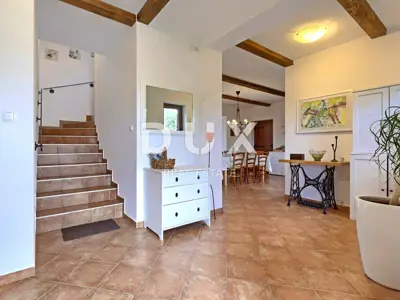 Villa 220 m², Svetvinčenat - Pool und Sommerküche - 19