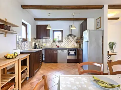 Villa 220 m², Svetvinčenat - Pool und Sommerküche - 18