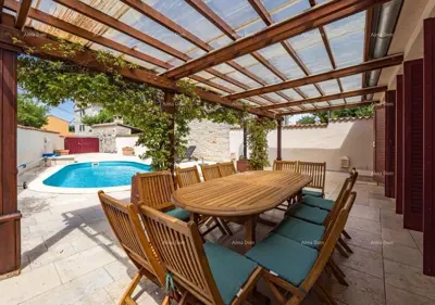 Kanfanar, zwei Steinhäuser 208 m², Pool und eingezäuntes Grundstück - 8