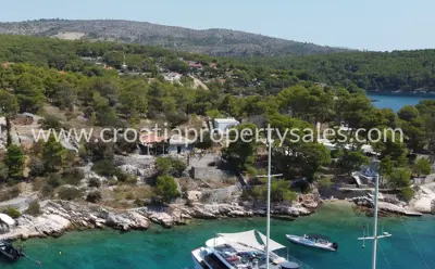 Haus, Brač, 103 m², 1 350 000 €
