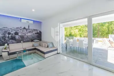 Villa 1109 m², Labin Umgebung - Pool und Sommerküche - 11