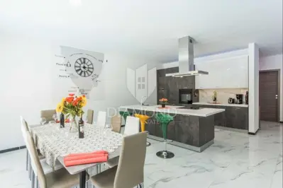 Villa 1109 m², Labin Umgebung - Pool und Sommerküche - 12