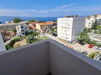 Wohnung 70 m², Omiš, Panoramablick auf das Meer und die Inseln