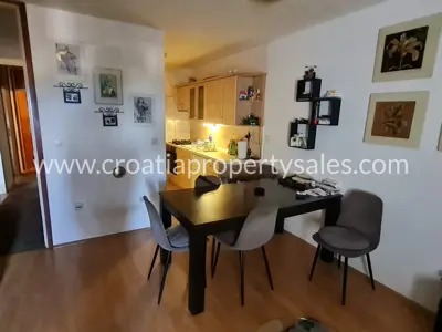 Wohnung 70 m², Omiš, Panoramablick auf das Meer und die Inseln - 3