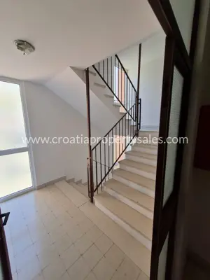Wohnung 70 m², Omiš, Panoramablick auf das Meer und die Inseln - 5