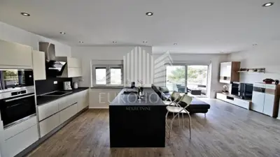 Wohnung zur Miete in Diklovac, 250 m² - 10