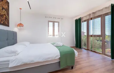 House 188 m², Labin - pool and sea view - 14