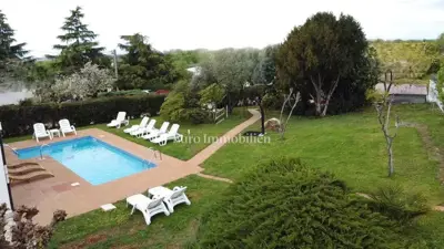 Kuća 292 m², Poreč - privatni bazen i okućnica 844 m² - 2
