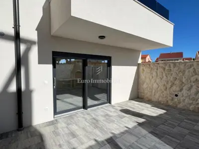 Wohnung zum Kauf in Povljana, 159 m² - 6