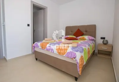 Vila 215 m², okolica Poreča, bazen i ljetna kuhinja - 11