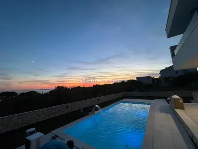 Novalja, Škuncini stani - two villas with a pool - 8