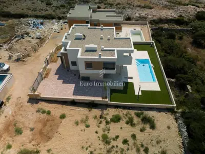 Novalja, Škuncini stani - two villas with a pool - 3
