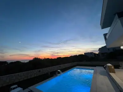 Novalja, Škuncini stani - two villas with a pool - 9
