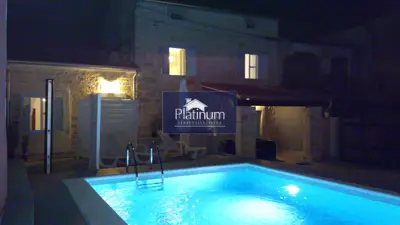 Haus 150 m², Peruški - Pool und Atrium - 6