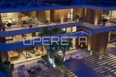 Wohnung zum Kauf in Poreč, 217 m²