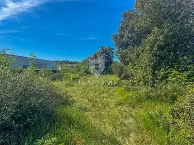 Baugrundstück, Štinjan, Pula - ruhige Lage in Meeresnähe - 2